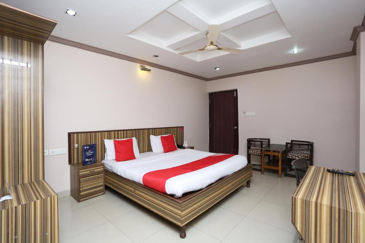 Oyo 3881 Venus Nxt Hotel Bhubaneswar Eksteriør billede