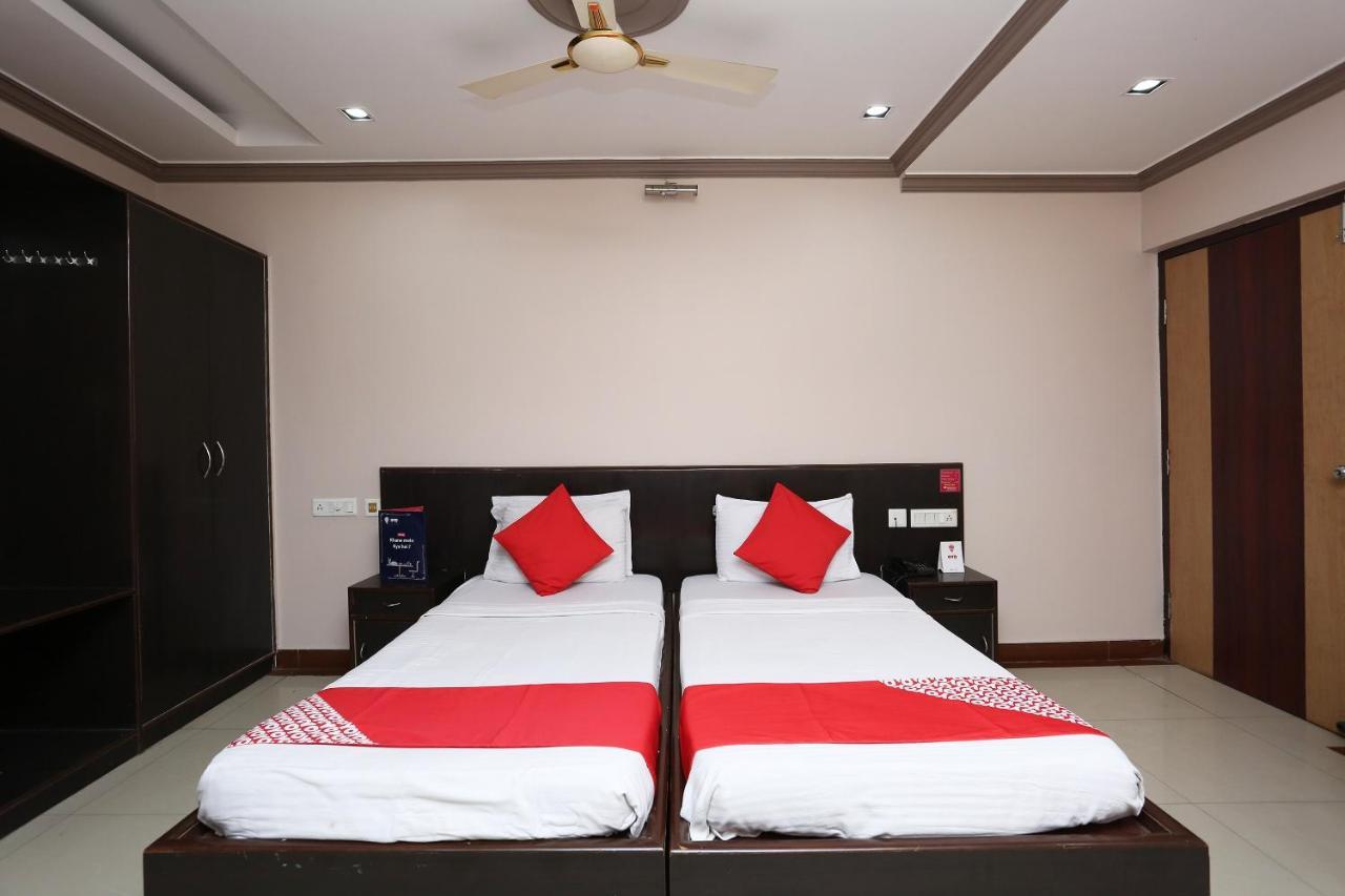 Oyo 3881 Venus Nxt Hotel Bhubaneswar Eksteriør billede