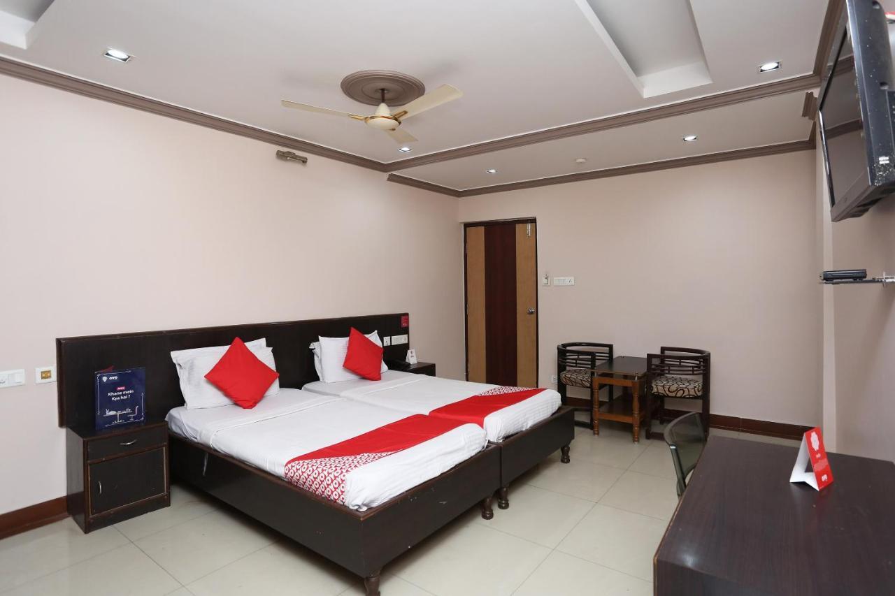 Oyo 3881 Venus Nxt Hotel Bhubaneswar Eksteriør billede