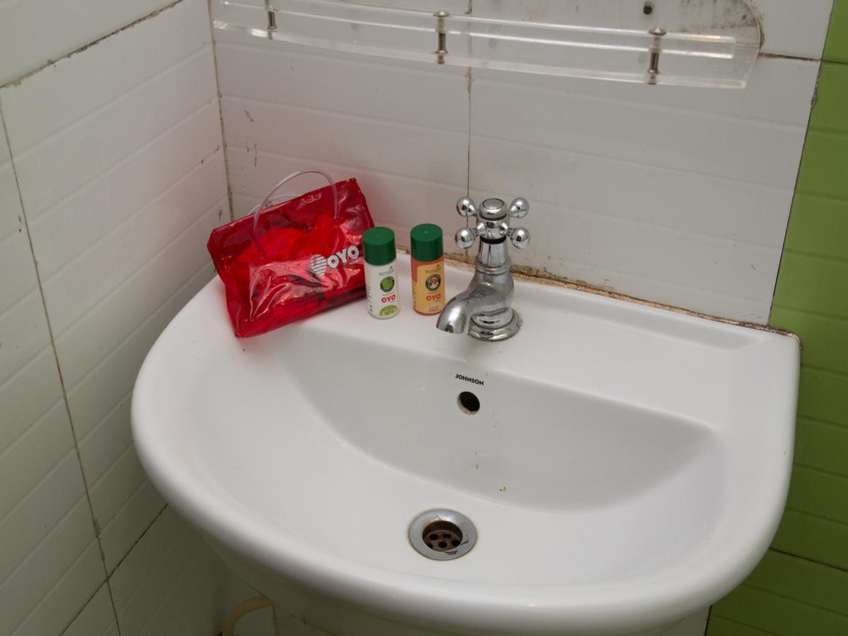 Oyo 3881 Venus Nxt Hotel Bhubaneswar Eksteriør billede