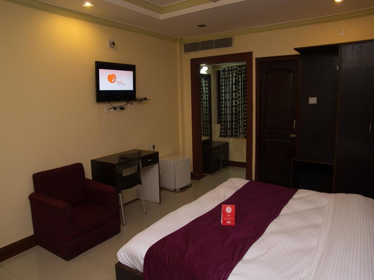 Oyo 3881 Venus Nxt Hotel Bhubaneswar Eksteriør billede